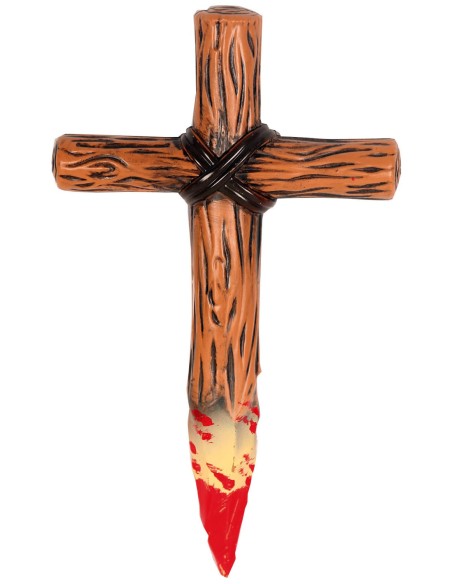 Croix avec pieux et taches de sang