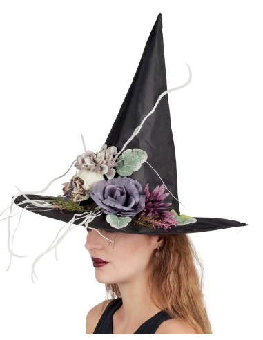 Chapeau sorcière avec fleurs et tête de mort