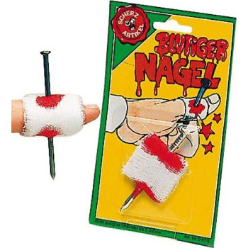 Clou dans le doigt avec bandage